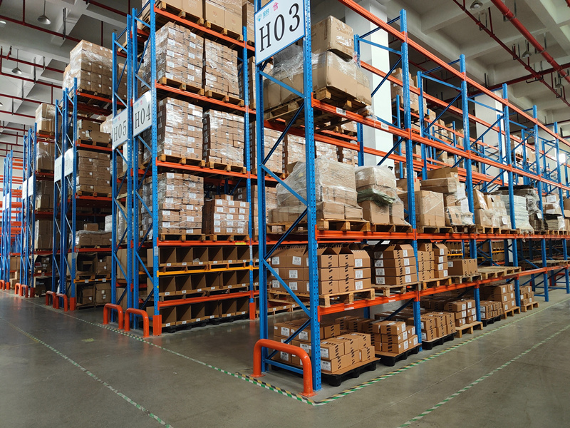 云仓一年多少钱？